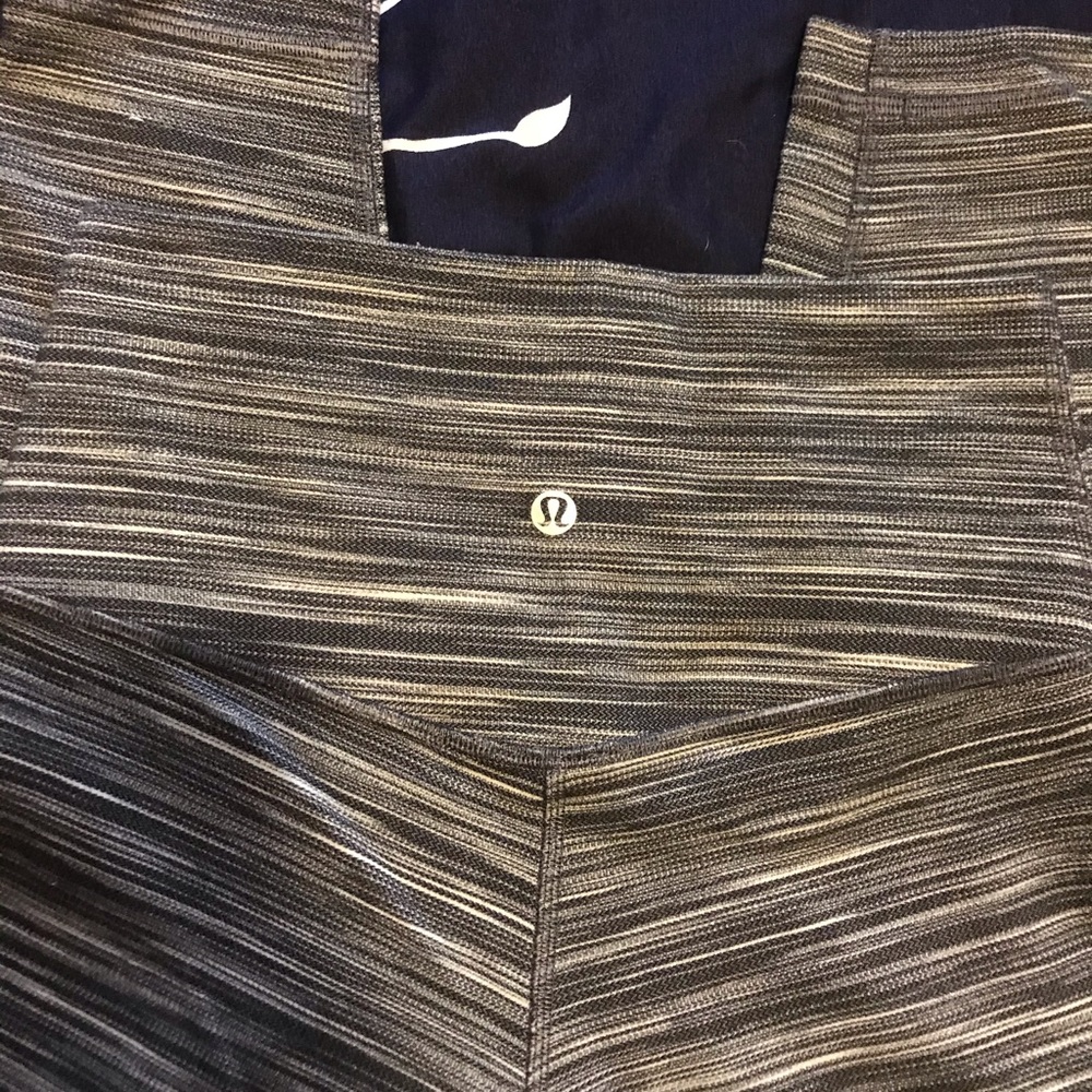 Gray Lululemon aligns